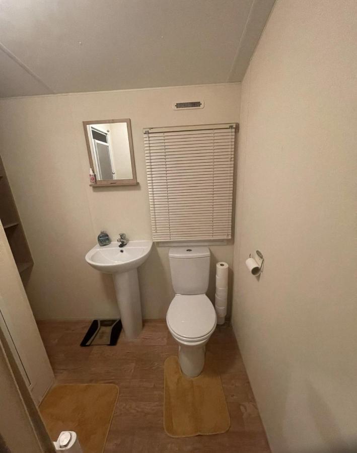 Serene Retreat Chalet Warsash